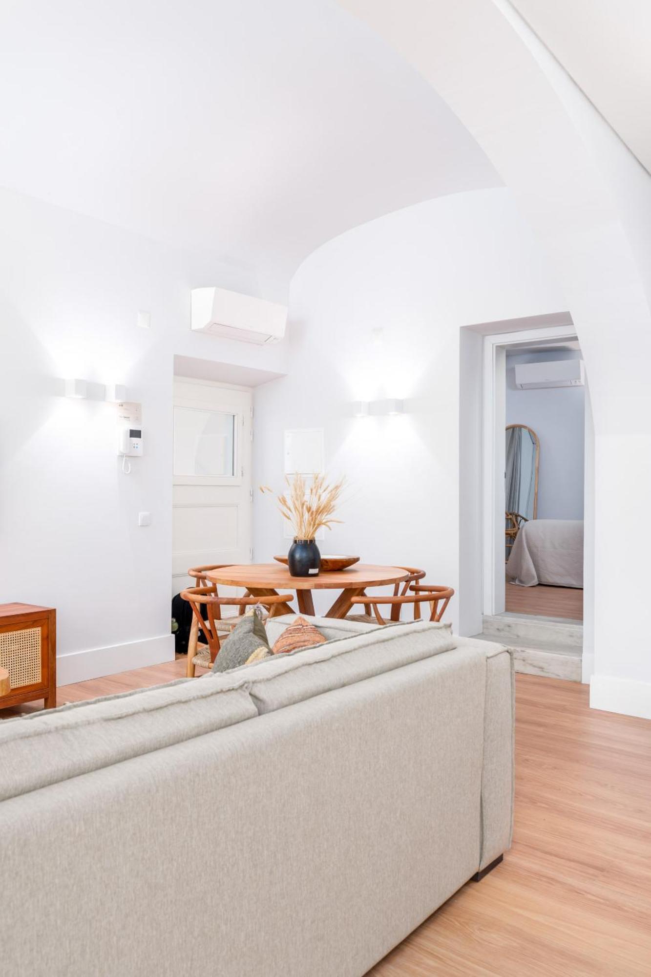 Limehome Evora Rua De Machede 61 الغرفة الصورة