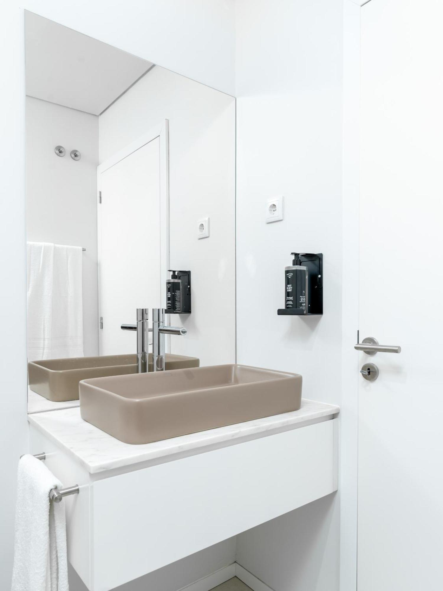 Limehome Evora Rua De Machede 61 الغرفة الصورة